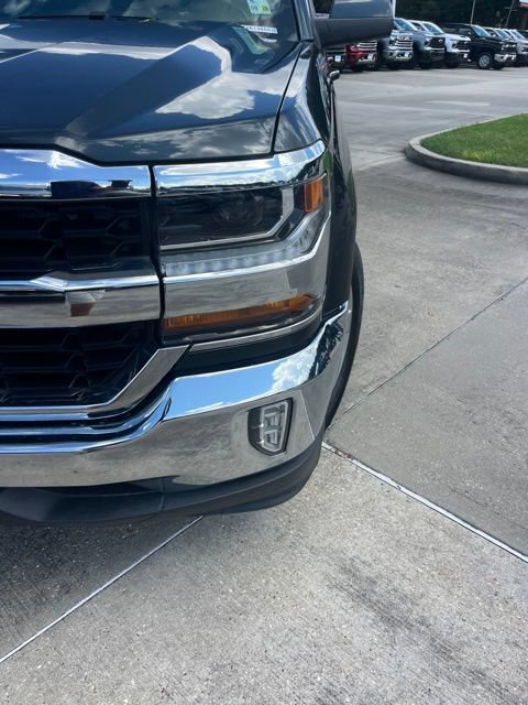 Used 2018 Chevrolet Silverado 1500 LT w/ Texas Edition RWD image 11