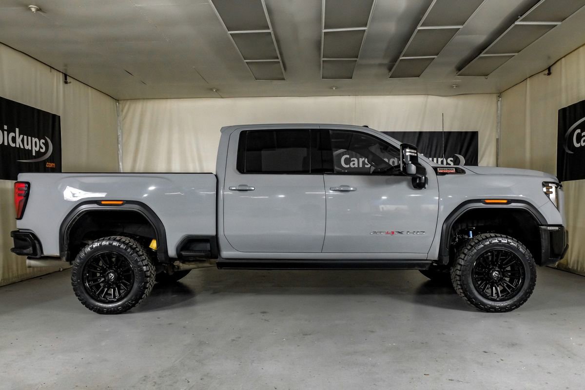 Used 2024 GMC Sierra 2500 AT4X image 5