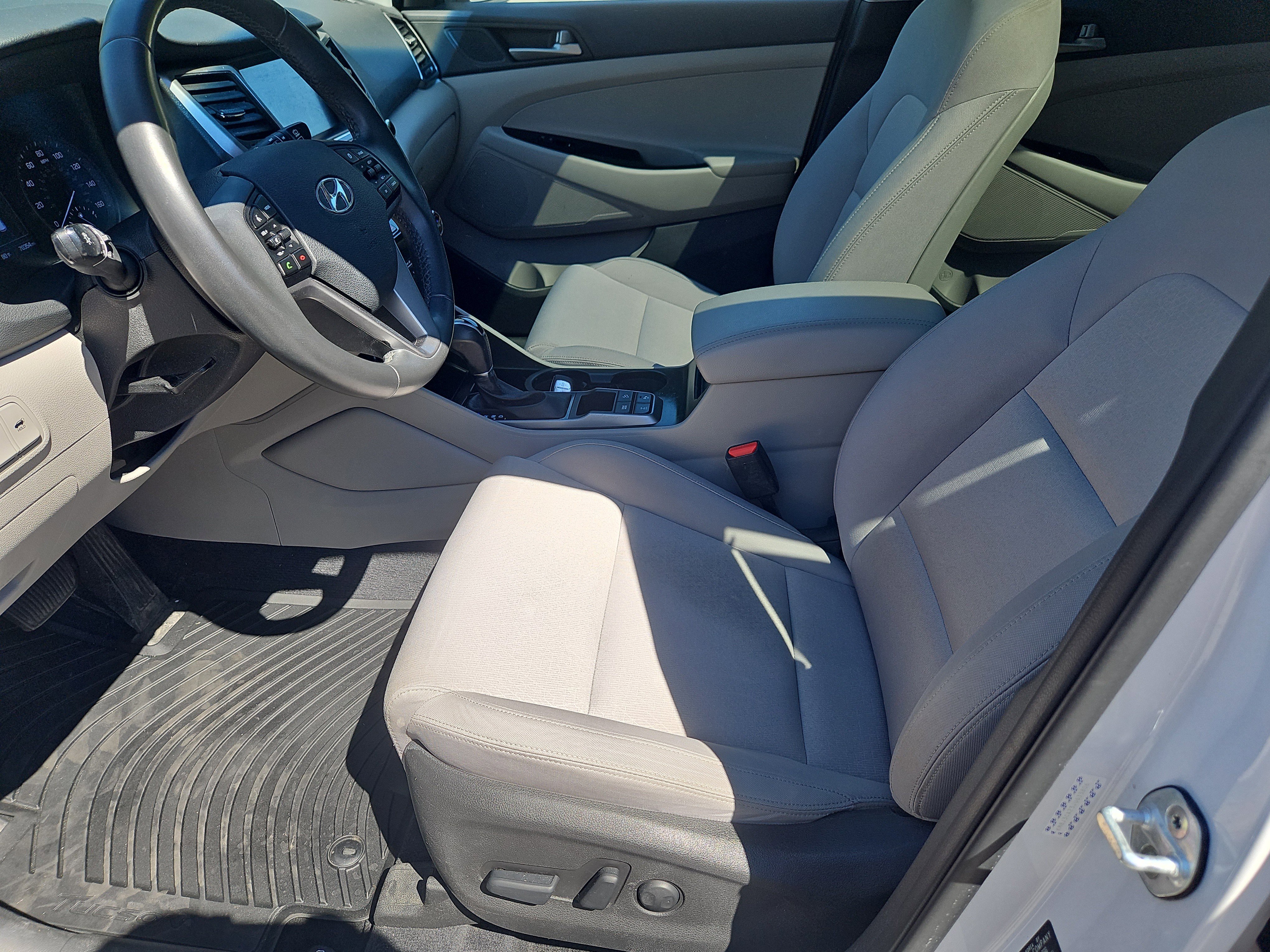Used 2018 Hyundai Tucson Value AWD/4WD image 29