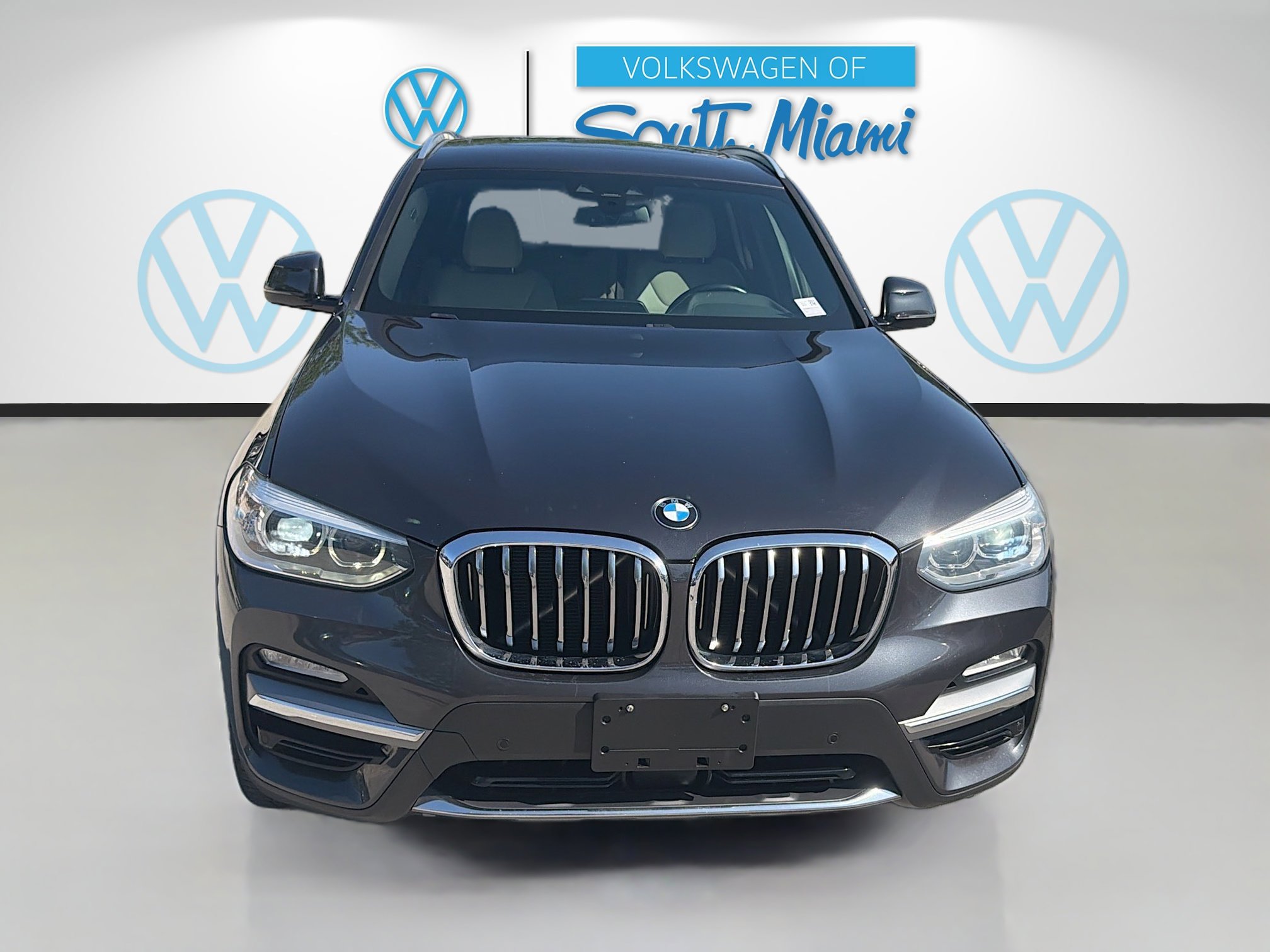 Used 2018 BMW X3 xDrive30i w/ Convenience Package AWD/4WD image 2