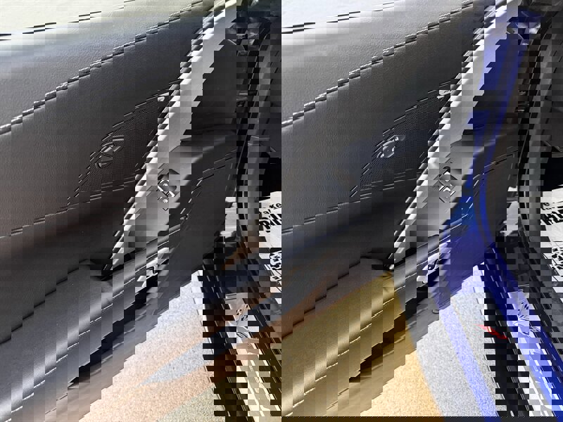 Used 2017 Chevrolet Corvette Stingray Coupe w/ 1LT image 21