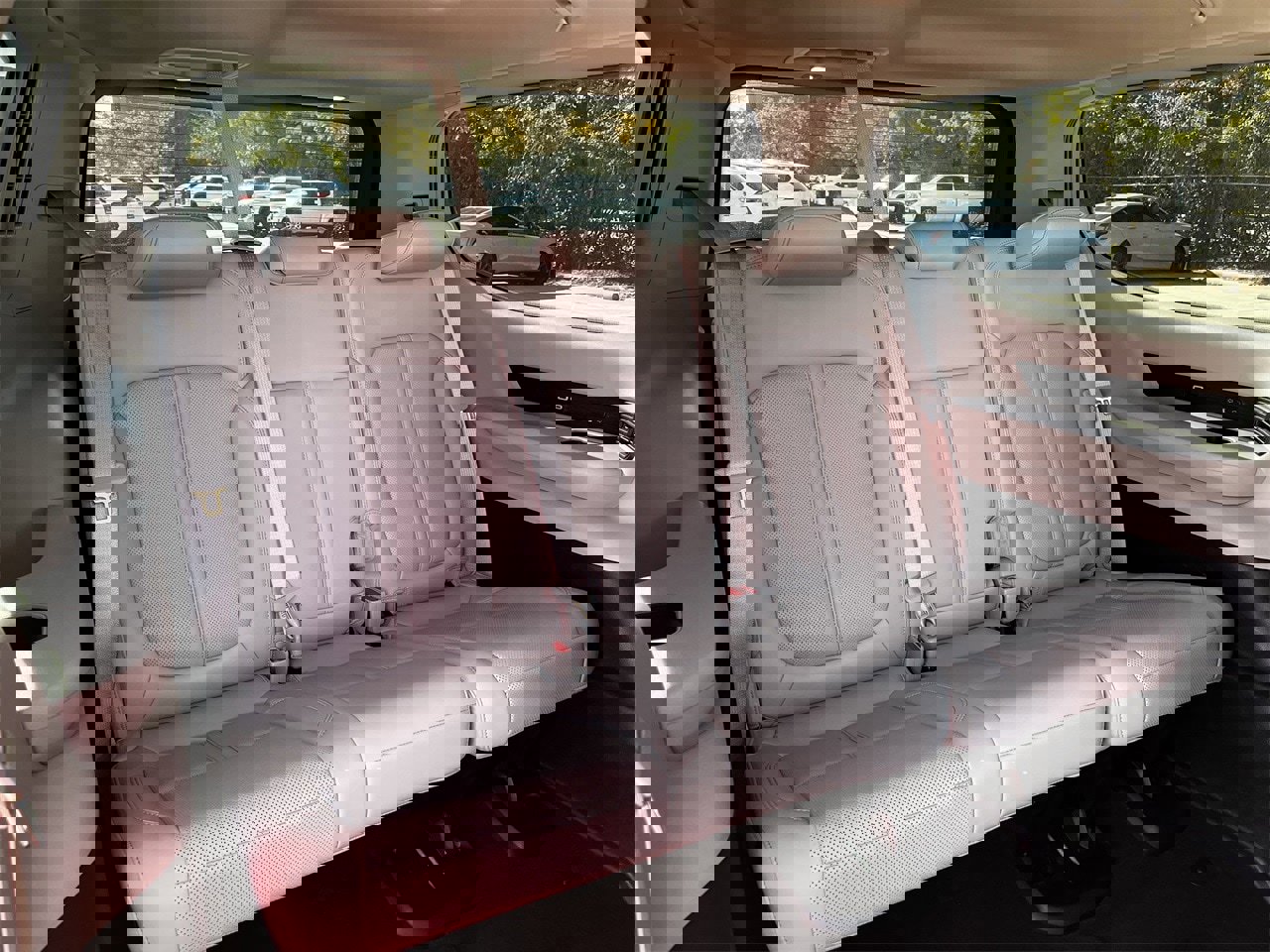 Used 2022 Jeep Wagoneer Series III w/ Premium Group I image 29