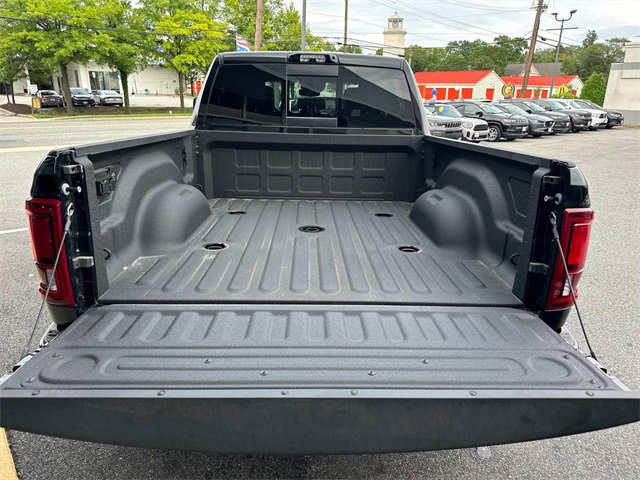 New 2025 RAM 2500 Limited image 15