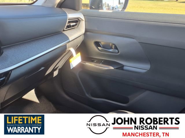 New 2026 Nissan Kicks S image 7