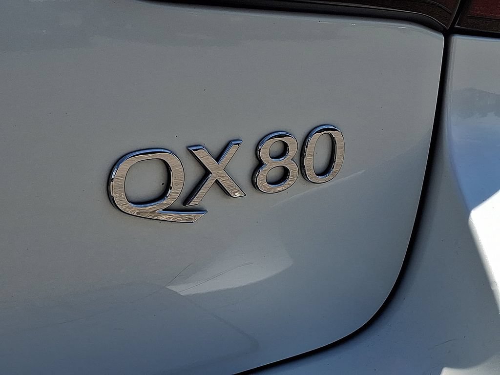 Used 2024 INFINITI QX80 Sensory w/ Cargo Package AWD/4WD image 34