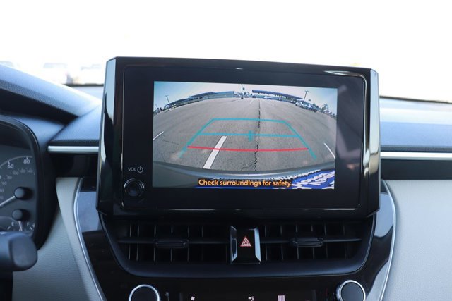 Used 2023 Toyota Corolla Cross L image 22