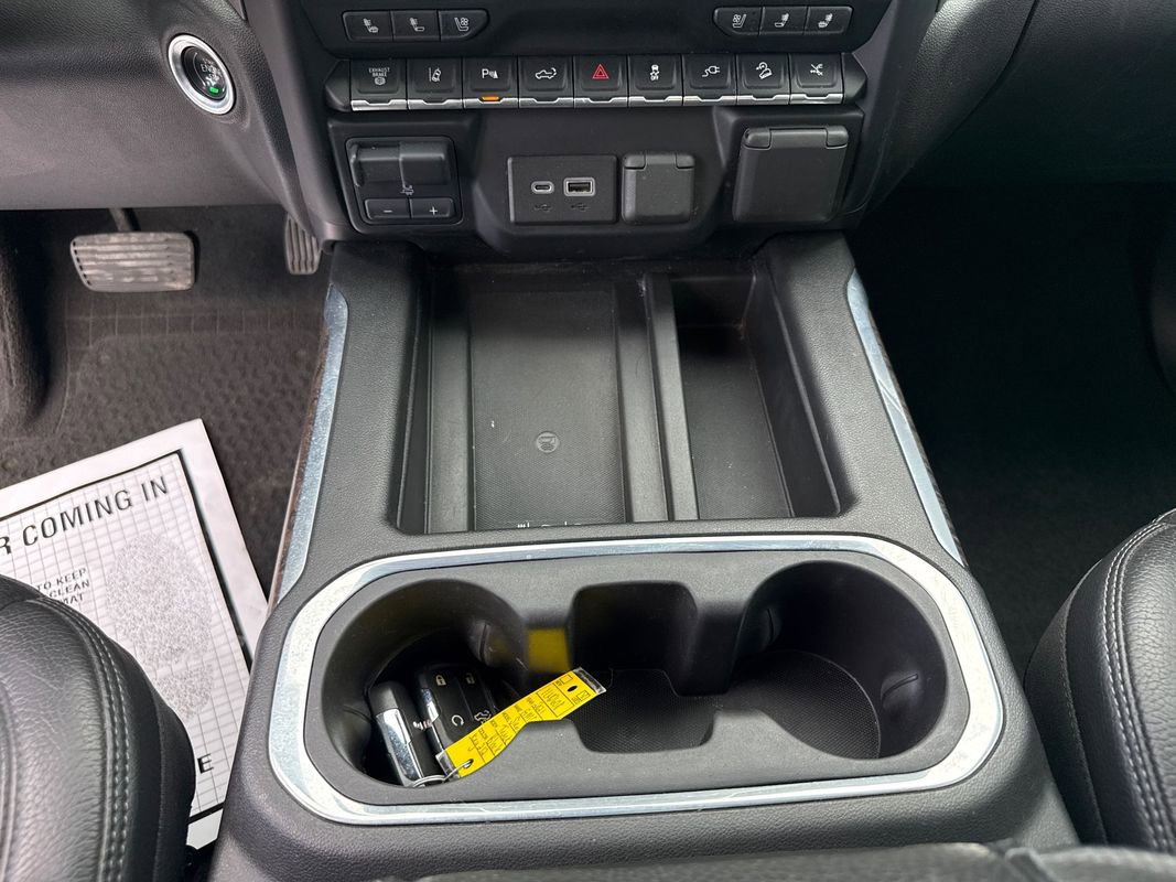 Used 2021 GMC Sierra 2500 Denali w/ Denali Black Diamond Edition AWD/4WD image 21