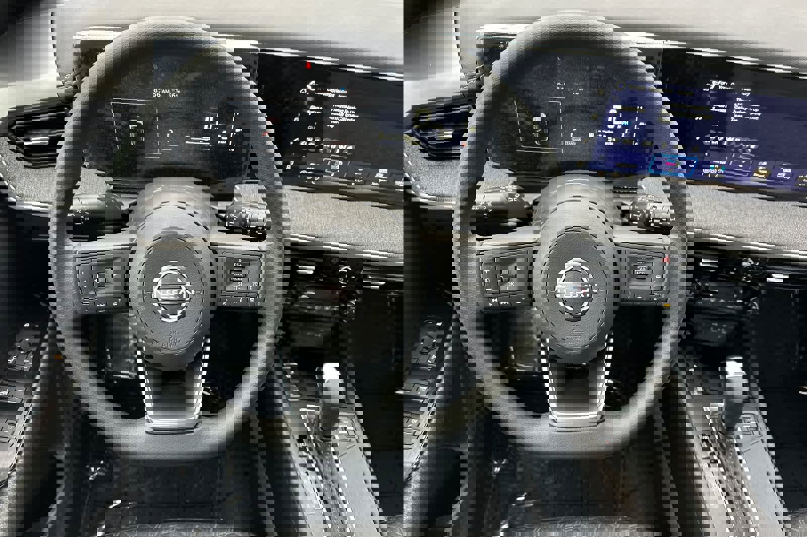 New 2026 Nissan Kicks SV image 14