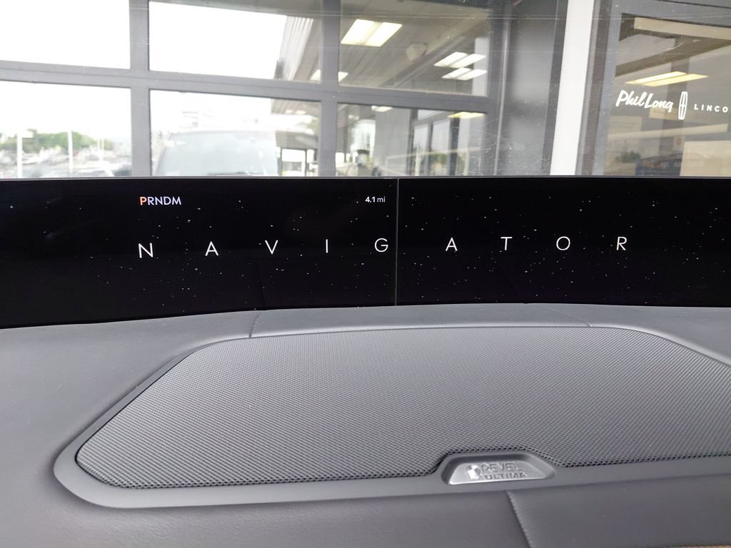 New 2026 Lincoln Navigator L Black Label AWD/4WD image 68