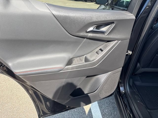 Used 2026 Chevrolet Equinox RS w/ LPO, Floor Liner Package AWD/4WD image 13