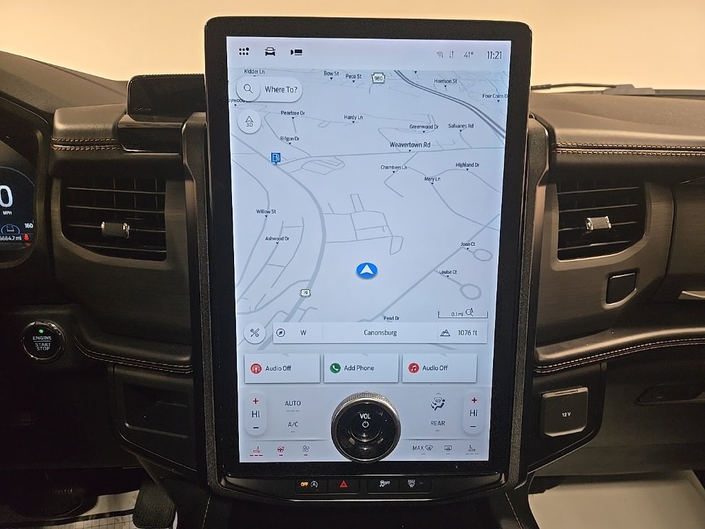 Used 2023 Ford Expedition Platinum image 16