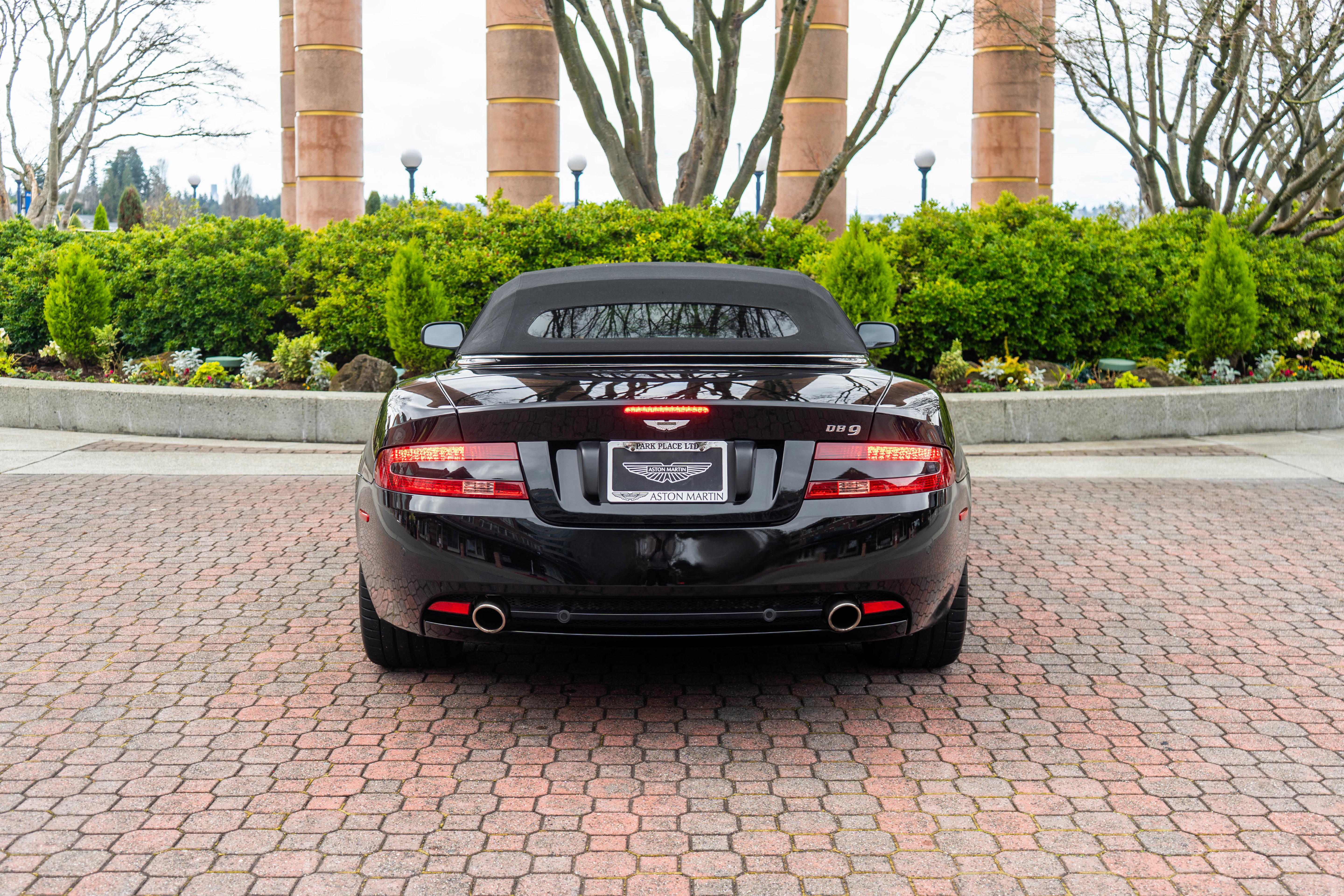 Used 2009 Aston Martin DB9 Volante image 47
