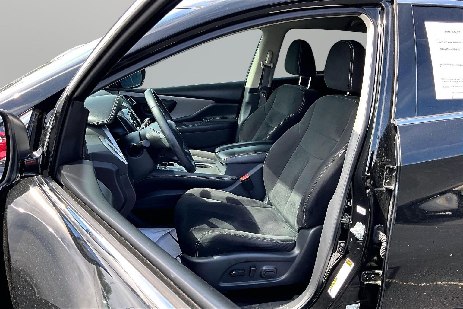 Used 2019 Nissan Murano SV FWD image 16