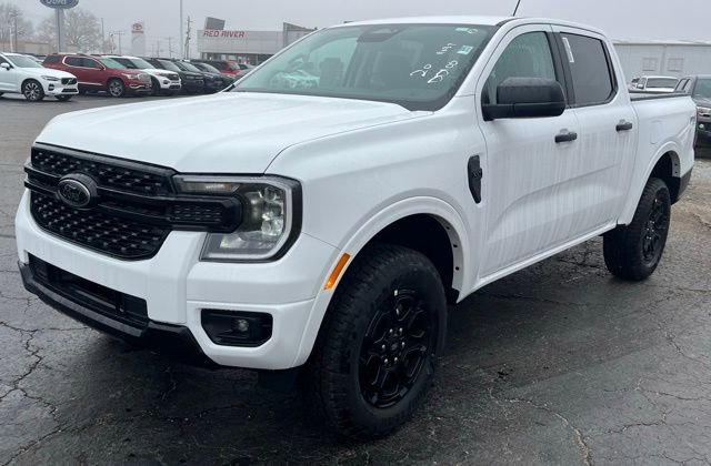 New 2025 Ford Ranger XLT w/ FX4 Off-Road Package image 4