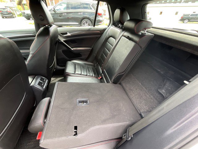 Used 2019 Volkswagen GTI SE FWD image 30