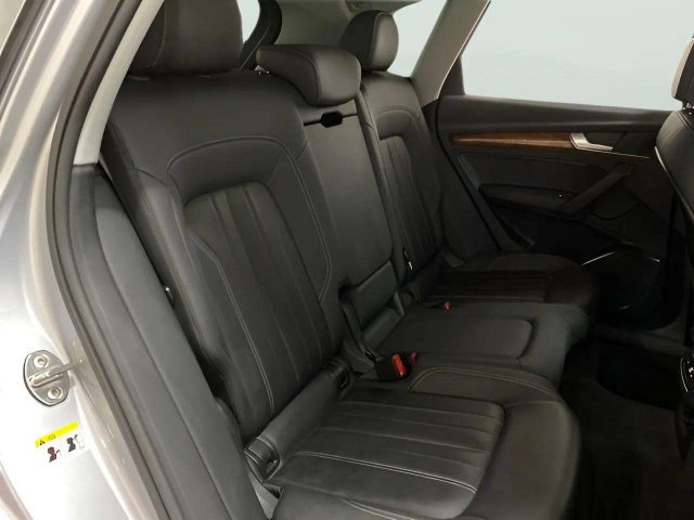 Used 2023 Audi Q5 2.0T Premium AWD/4WD image 73