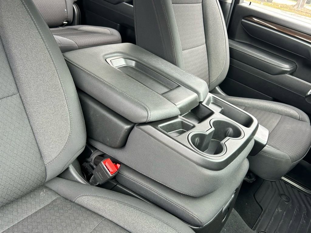 Used 2025 Chevrolet Silverado 2500 LT w/ Convenience Package image 49