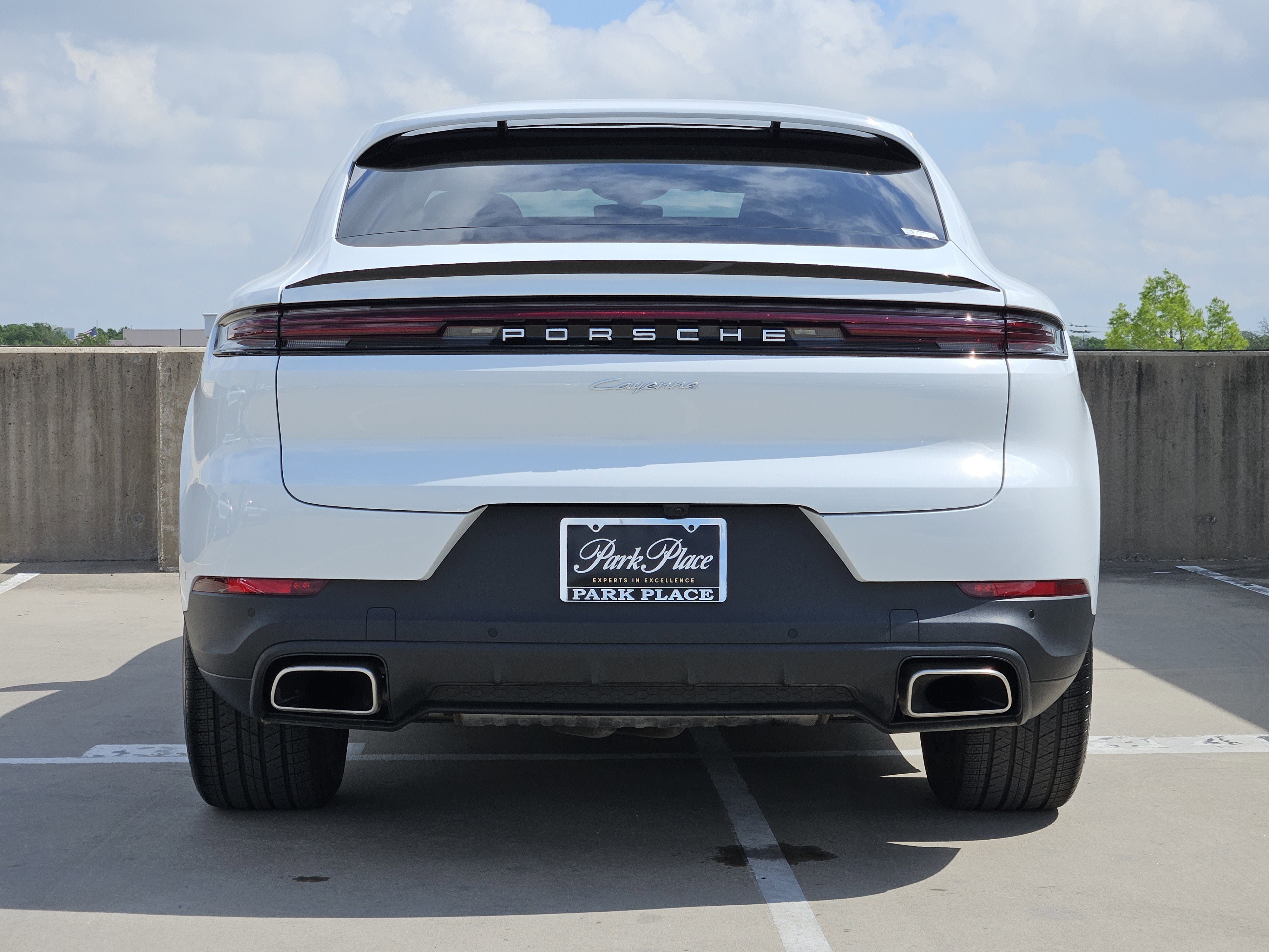 Certified 2026 Porsche Cayenne Coupe image 7