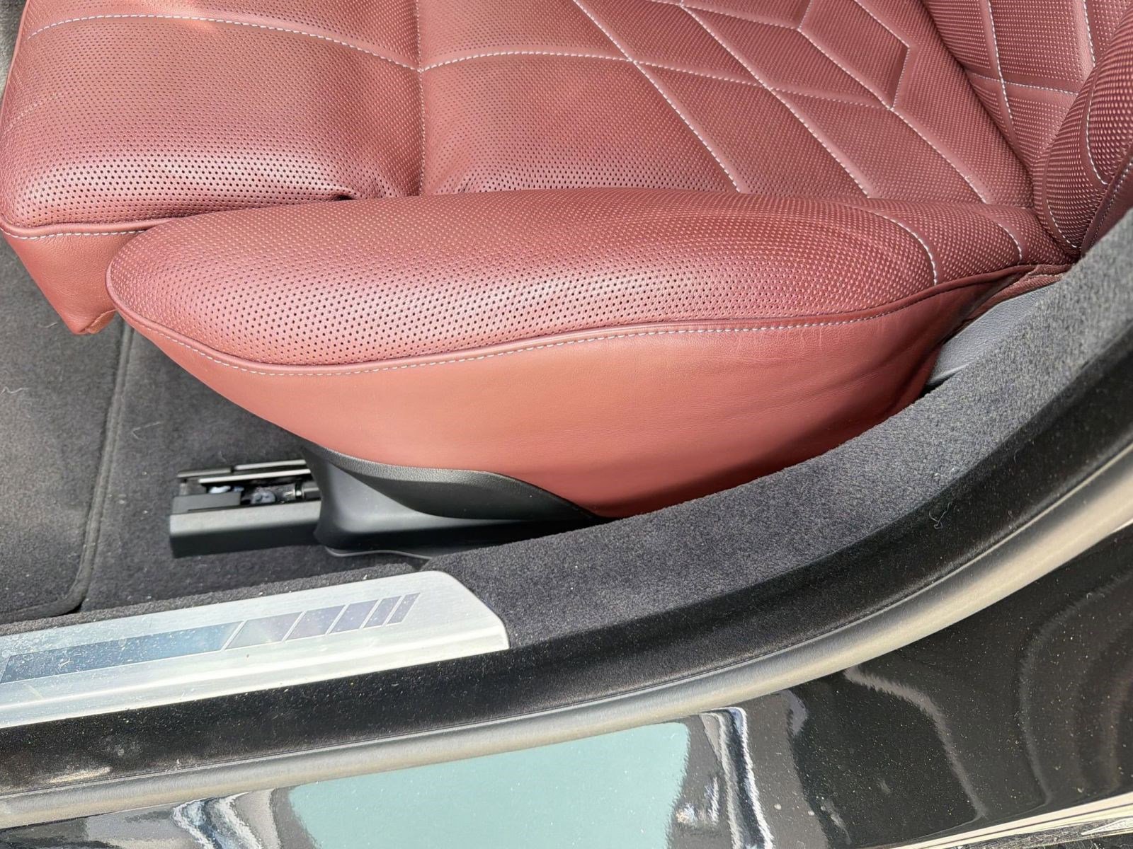 Used 2024 BMW 760i xDrive w/ Executive Package image 14