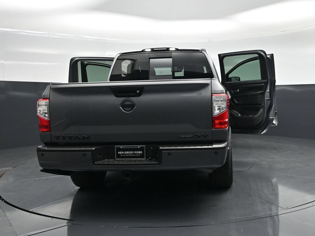 Used 2019 Nissan Titan SV w/ SV Convenience Package RWD image 34