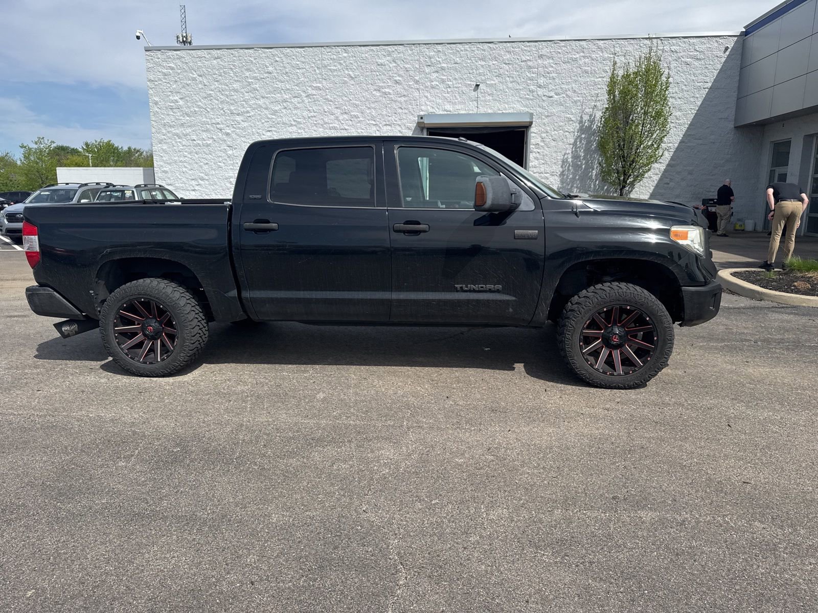 Used 2014 Toyota Tundra SR5 w/ TRD Off Road Package AWD/4WD image 18