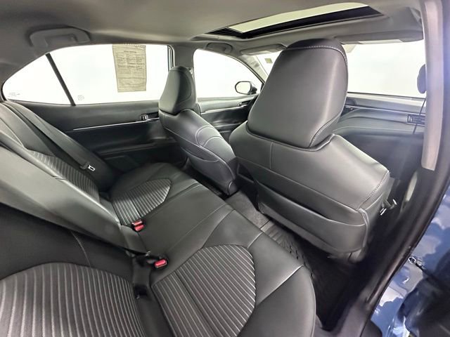 Used 2023 Toyota Camry SE w/ Cold Weather Package AWD/4WD image 12