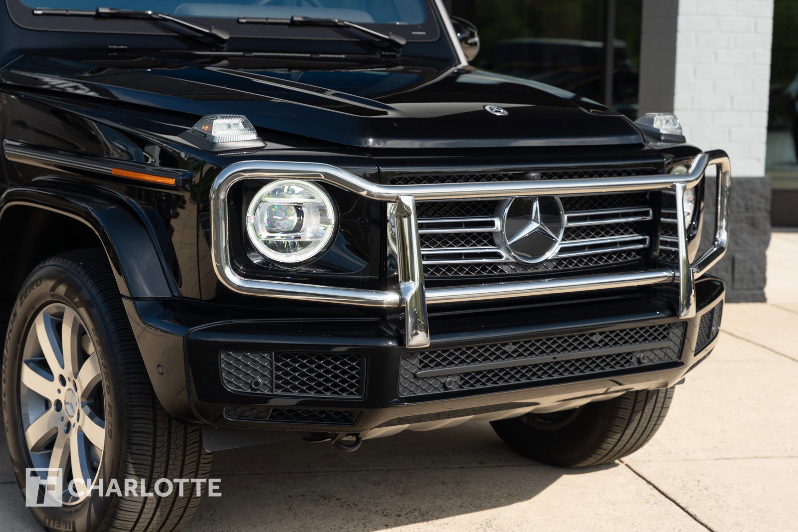 Used 2024 Mercedes-Benz G 550 image 2