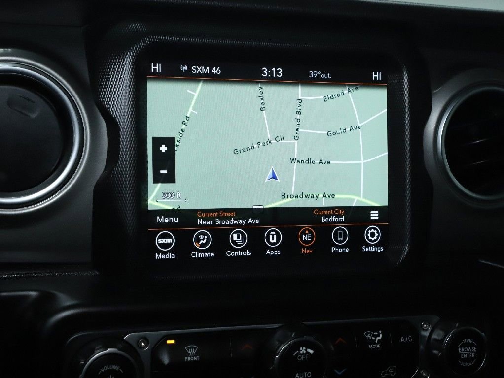 Used 2022 Jeep Wrangler Unlimited Sahara image 24