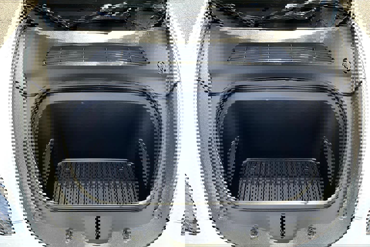 Used 2023 Tesla Model Y Long Range image 9