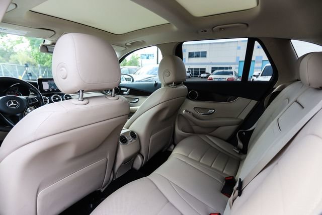 Used 2017 Mercedes-Benz GLC 300 4MATIC image 48