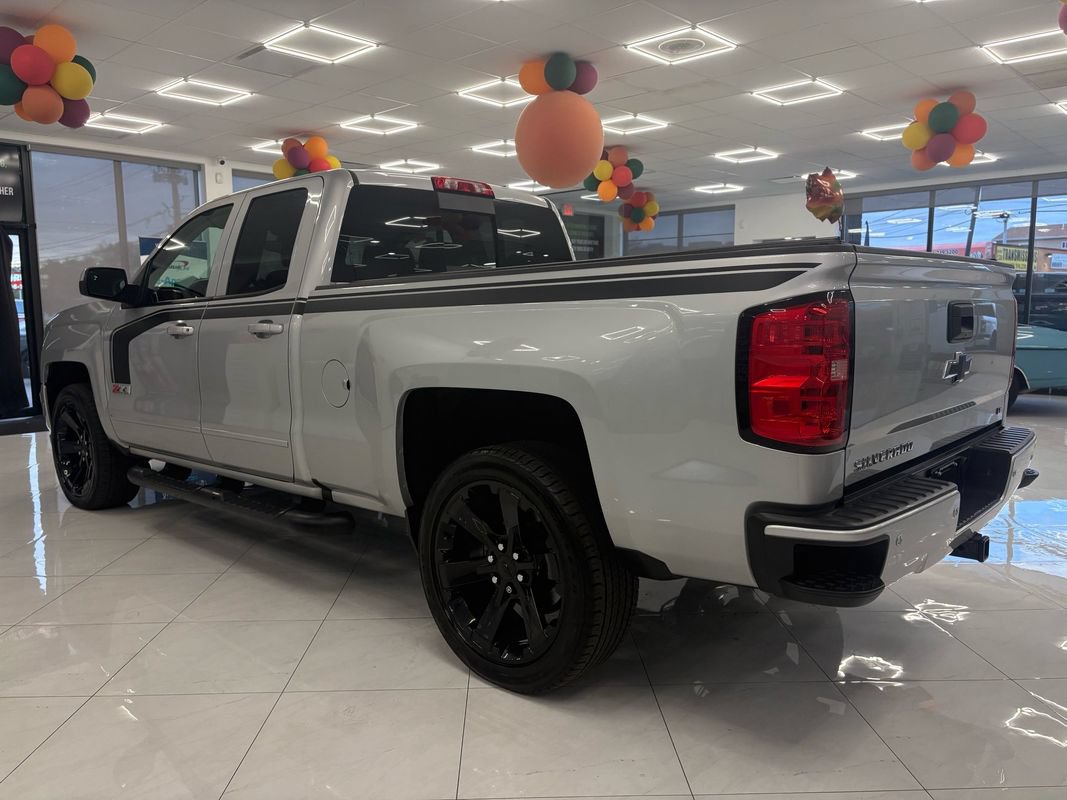 Used 2017 Chevrolet Silverado 1500 LT w/ Rally 2 Edition AWD/4WD image 10
