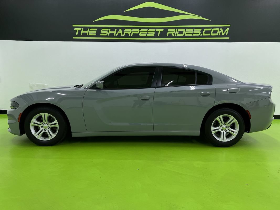 Used 2021 Dodge Charger SXT w/ Leather Interior Group RWD image 6