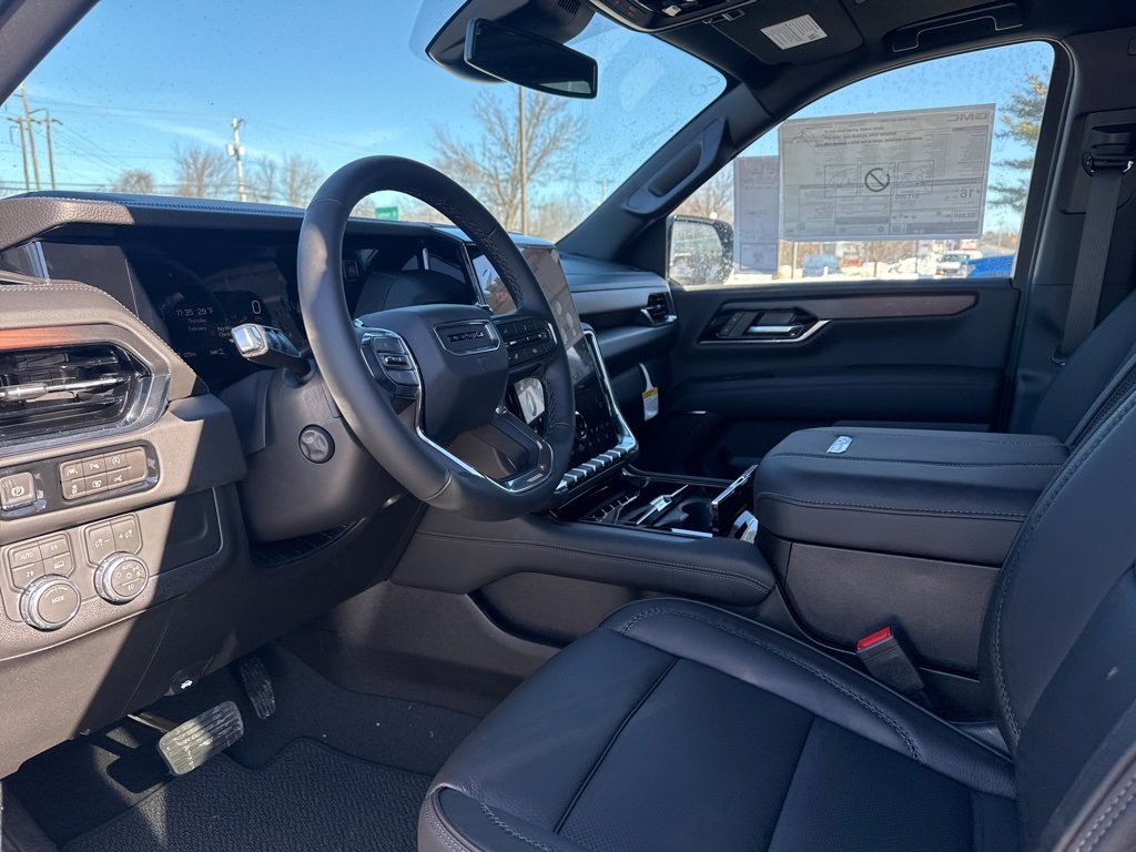 New 2026 GMC Yukon Denali w/ Sun & Power Step Package image 15