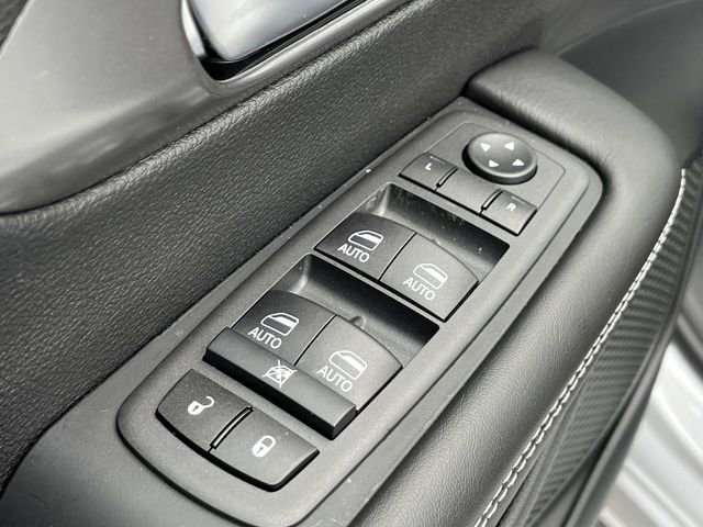 New 2026 Chrysler Pacifica Select w/ S Appearance Package AWD/4WD image 21