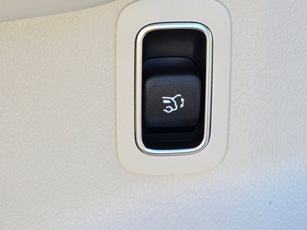 New 2026 Mercedes-Benz GLA 250 4MATIC image 35