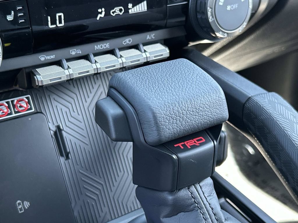 New 2026 Toyota 4Runner TRD Off-Road AWD/4WD image 43