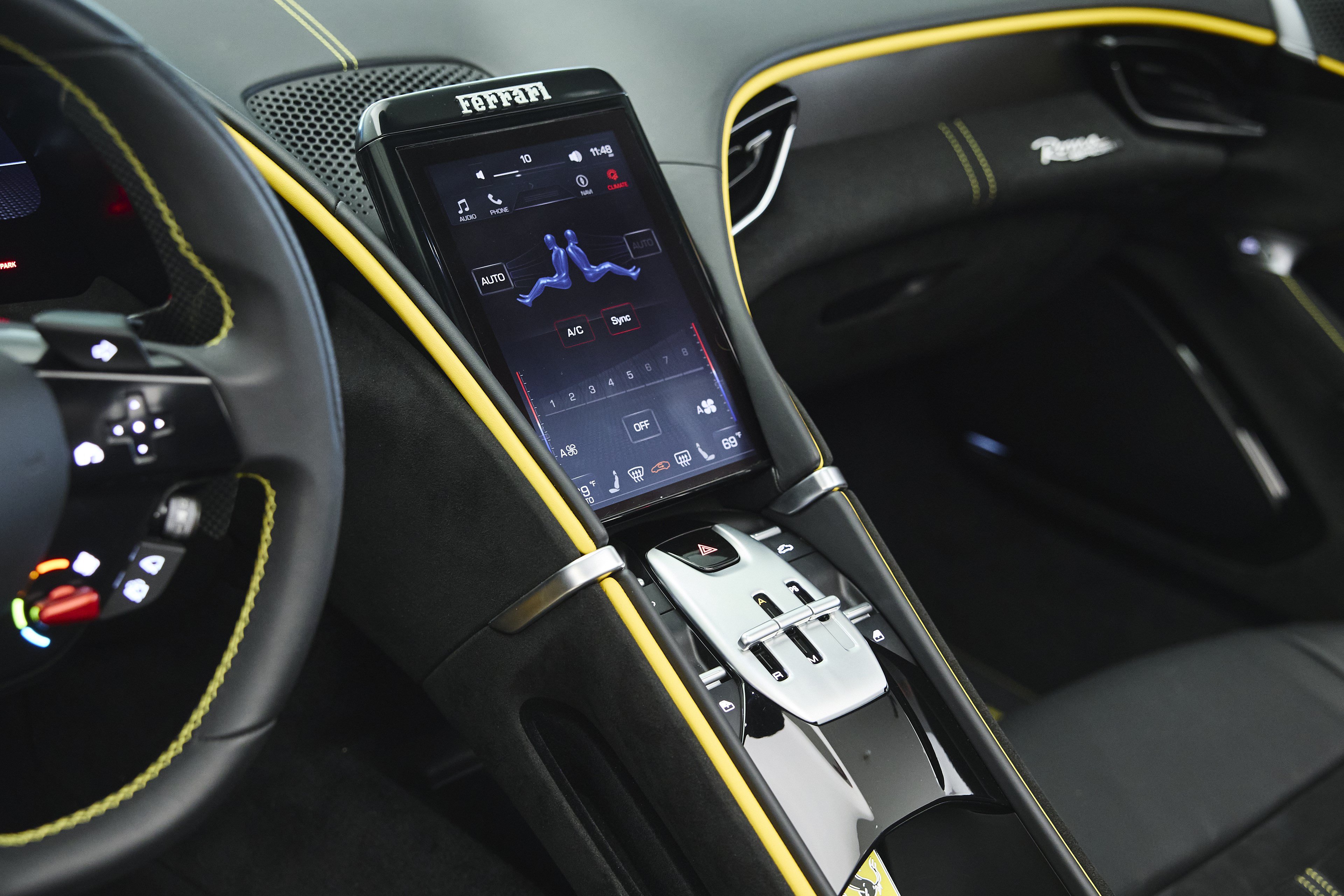 Used 2025 Ferrari Roma Spider RWD image 38