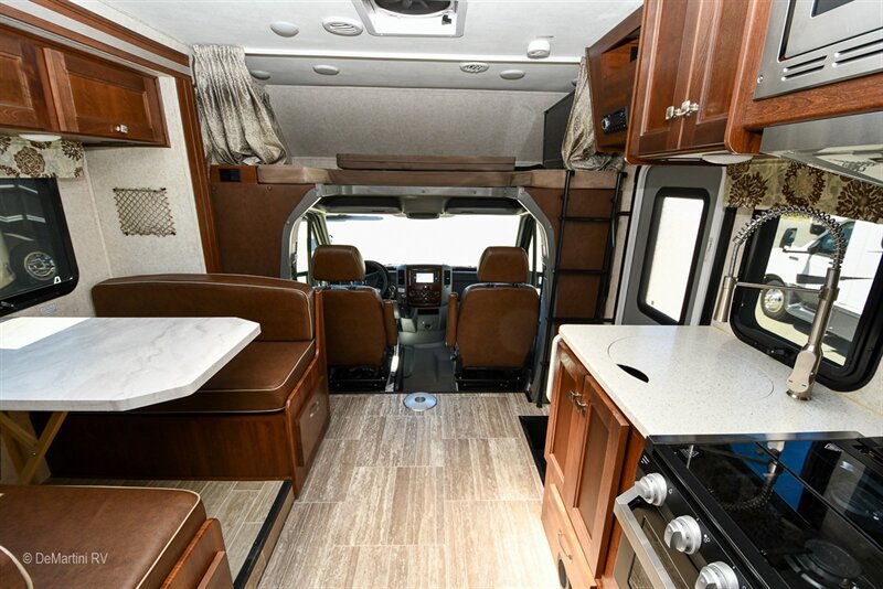 Used 2018 Mercedes-Benz Sprinter 3500 image 11