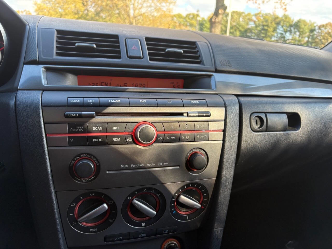 Used 2007 MAZDA MAZDA3 s Sport image 23