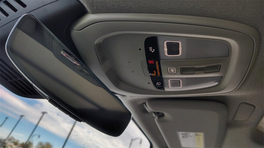 New 2026 Volvo XC40 B5 Ultra w/ Climate Package image 26