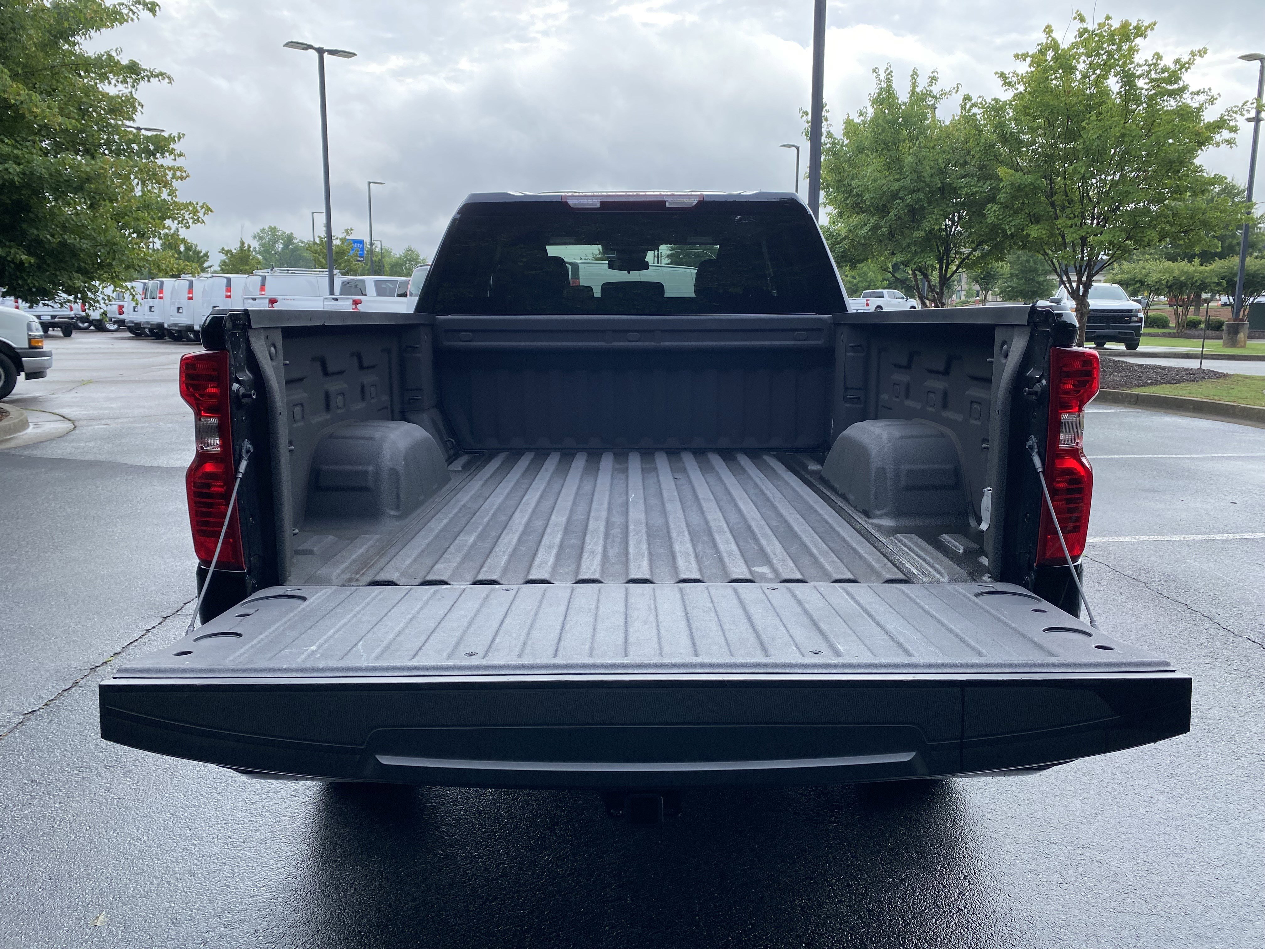 Used 2024 Chevrolet Silverado 1500 Custom RWD image 11