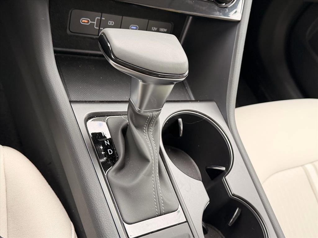Used 2025 Hyundai Sonata SE image 26