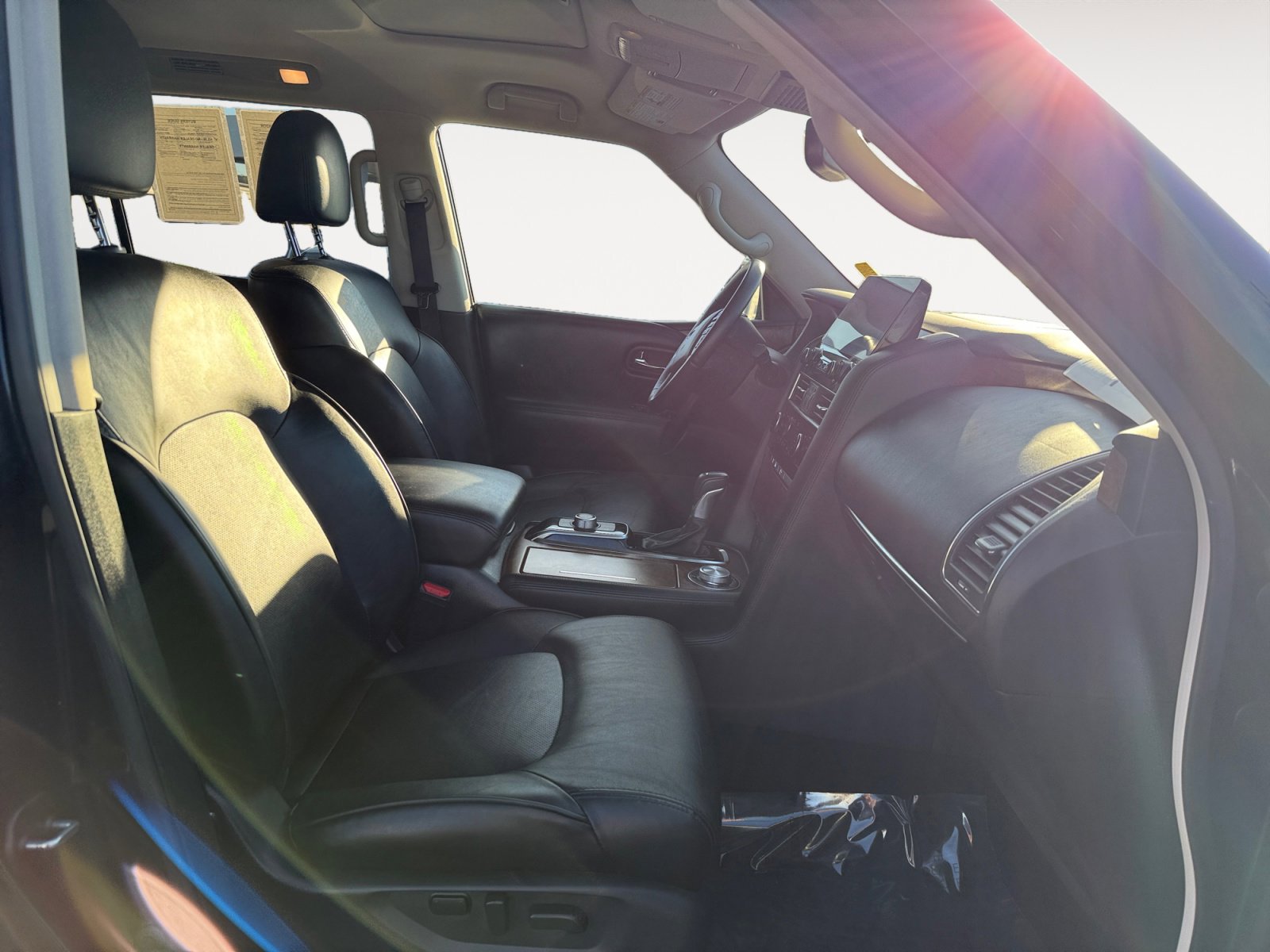 Used 2024 Nissan Armada SL w/ Captain's Chairs Package image 19