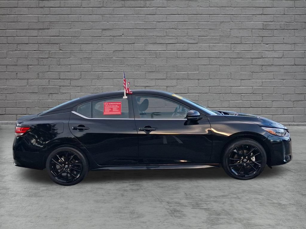 Used 2025 Nissan Sentra SR w/ Midnight Edition FWD image 13