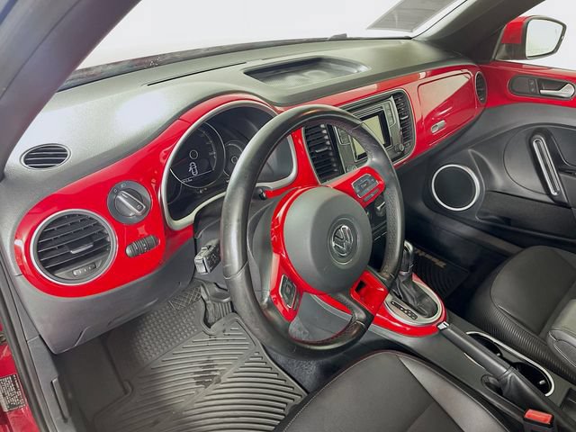Used 2019 Volkswagen Beetle 2.0T S FWD image 10