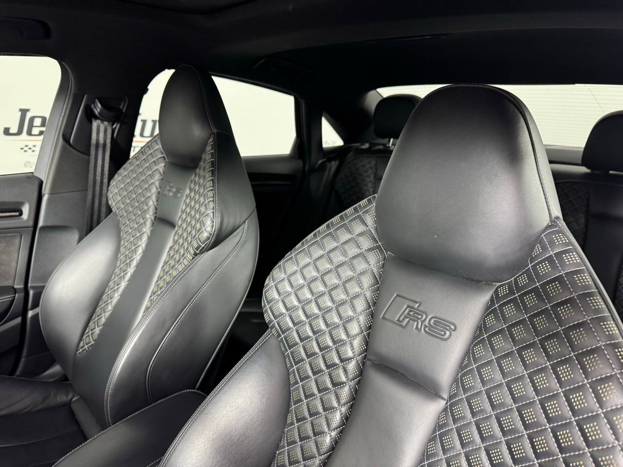 Used 2018 Audi RS 3 image 3