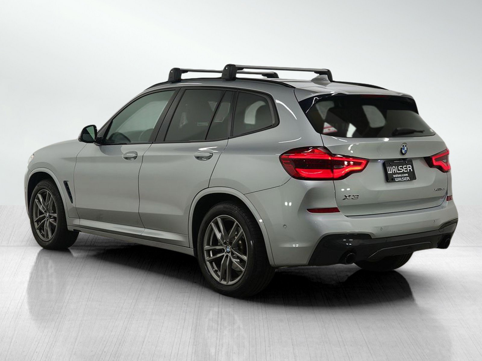 Used 2021 BMW X3 xDrive30i w/ M Sport Package image 3