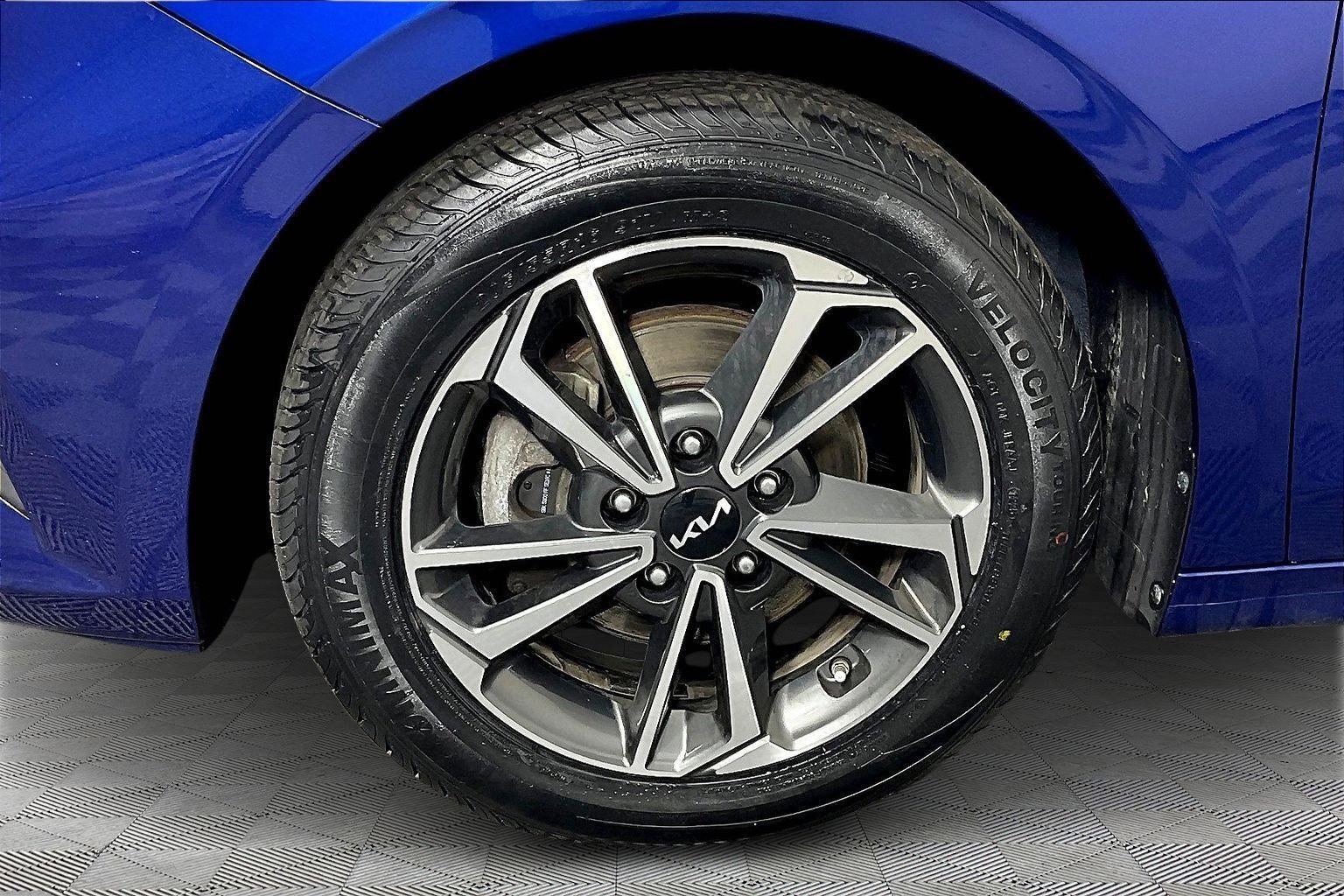 Certified 2023 Kia Forte LXS image 32