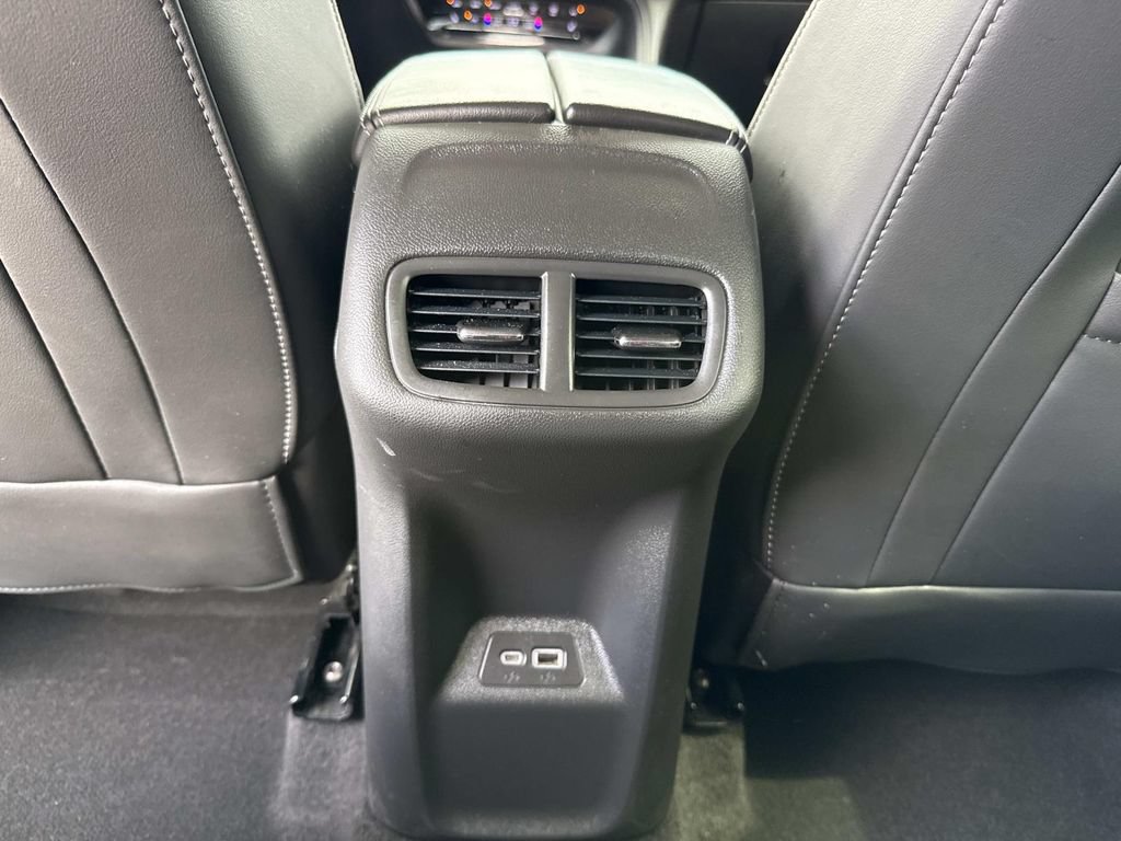 Used 2023 Buick Envision Essence FWD image 19