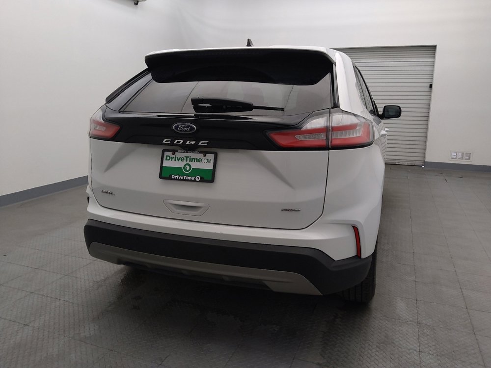 Used 2022 Ford Edge SEL image 7